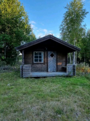 Ofvansjö Gård , Enkel stuga för övernattning på ett fd militärområde, Sandviken